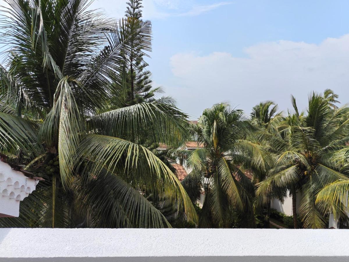 Riviera Hermitage Anjuna Esterno foto