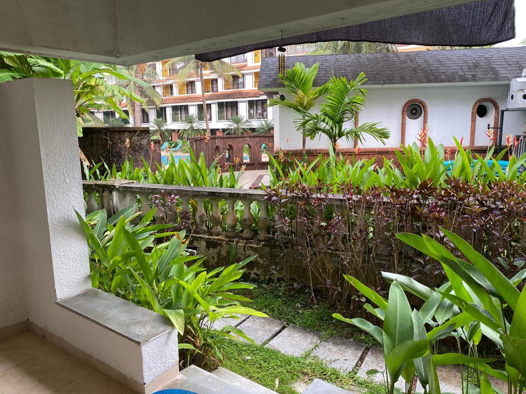 Riviera Hermitage Anjuna Esterno foto