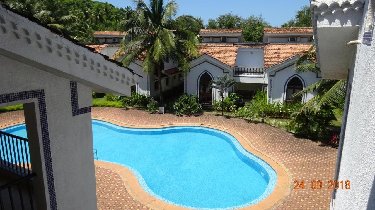 Riviera Hermitage Anjuna Esterno foto
